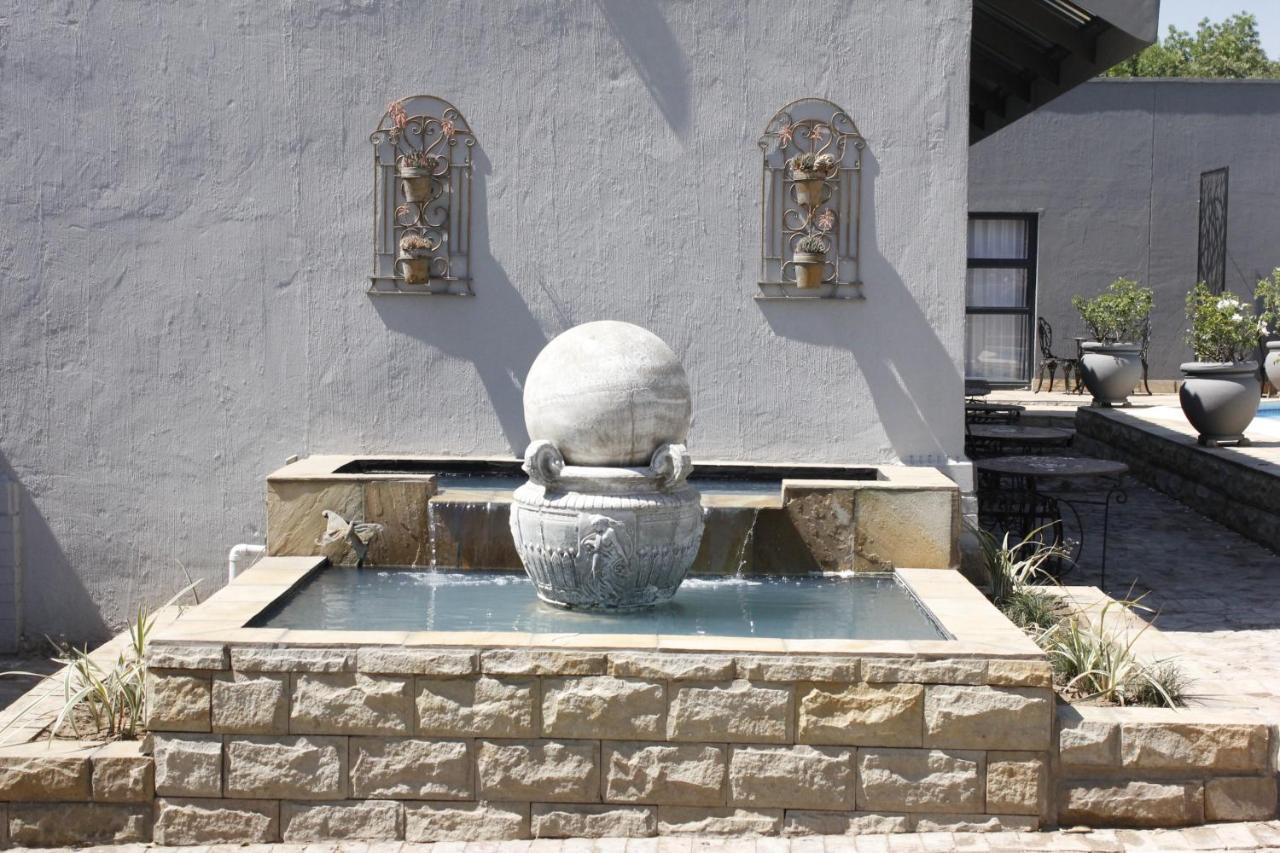 Aparthotel Le Grant Guesthhouse Kroonstad Exterior foto