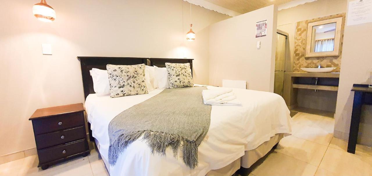 Aparthotel Le Grant Guesthhouse Kroonstad Exterior foto