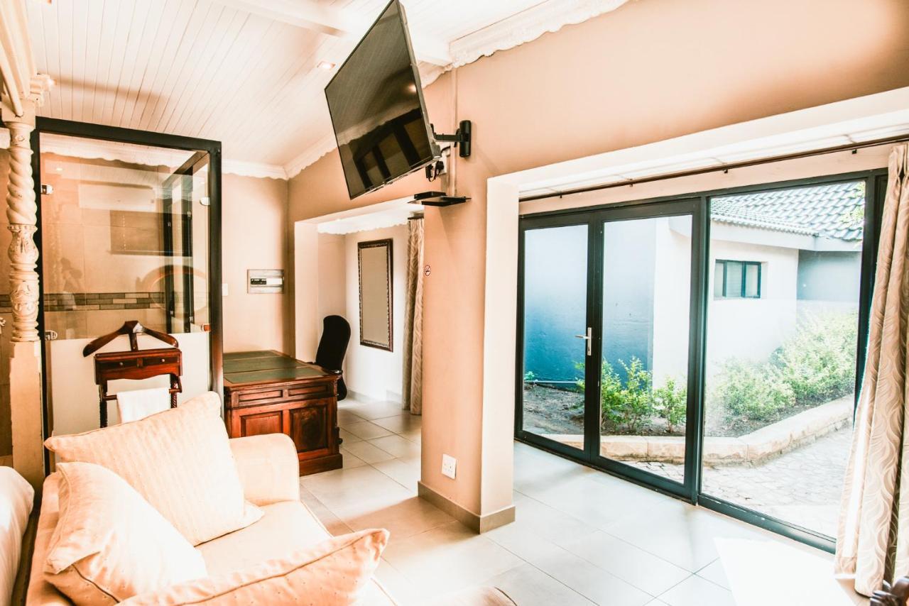 Aparthotel Le Grant Guesthhouse Kroonstad Exterior foto